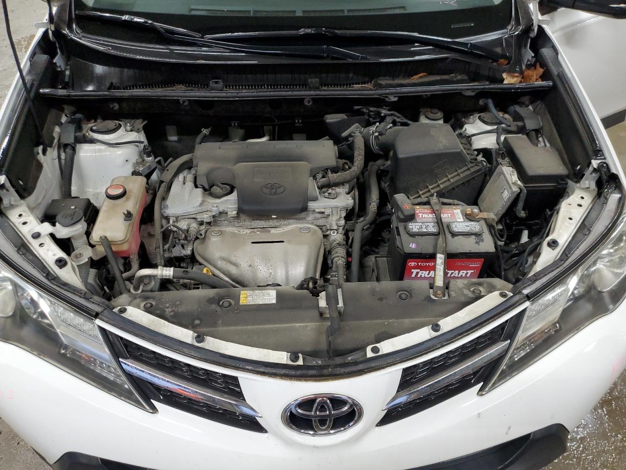 2015 Toyota RAV 4 VIN JTMRFREVXFJ046386 Copart auction photo, rear end damage thumbnail 12