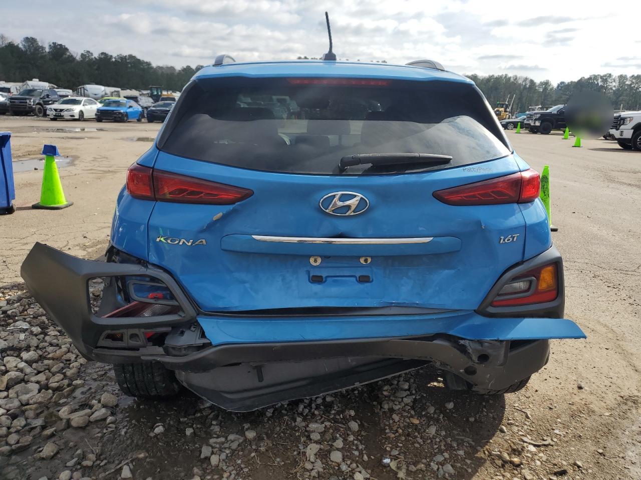 2018 Hyundai Kona VIN KM8K33A58JU147023 Copart auction photo, rear end / minor dent/scratches damage thumbnail 6