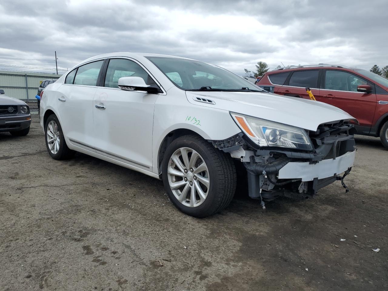 2015 Buick LaCrosse VIN 1G4GB5G3XFF141147 Copart auction photo, front end damage thumbnail 4