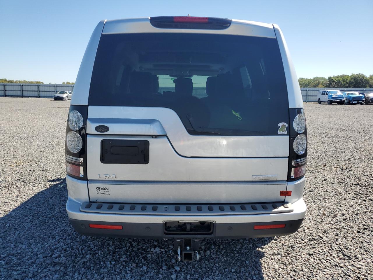 2016 Land Rover LR4 VIN SALAK2V6XGA843045 Copart auction photo, front end damage thumbnail 6