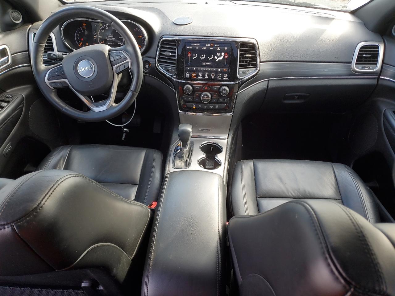 2019 Jeep Grand Cherokee VIN 1C4RJFBG7KC547897 Copart auction photo, front end / minor dent/scratches damage thumbnail 8