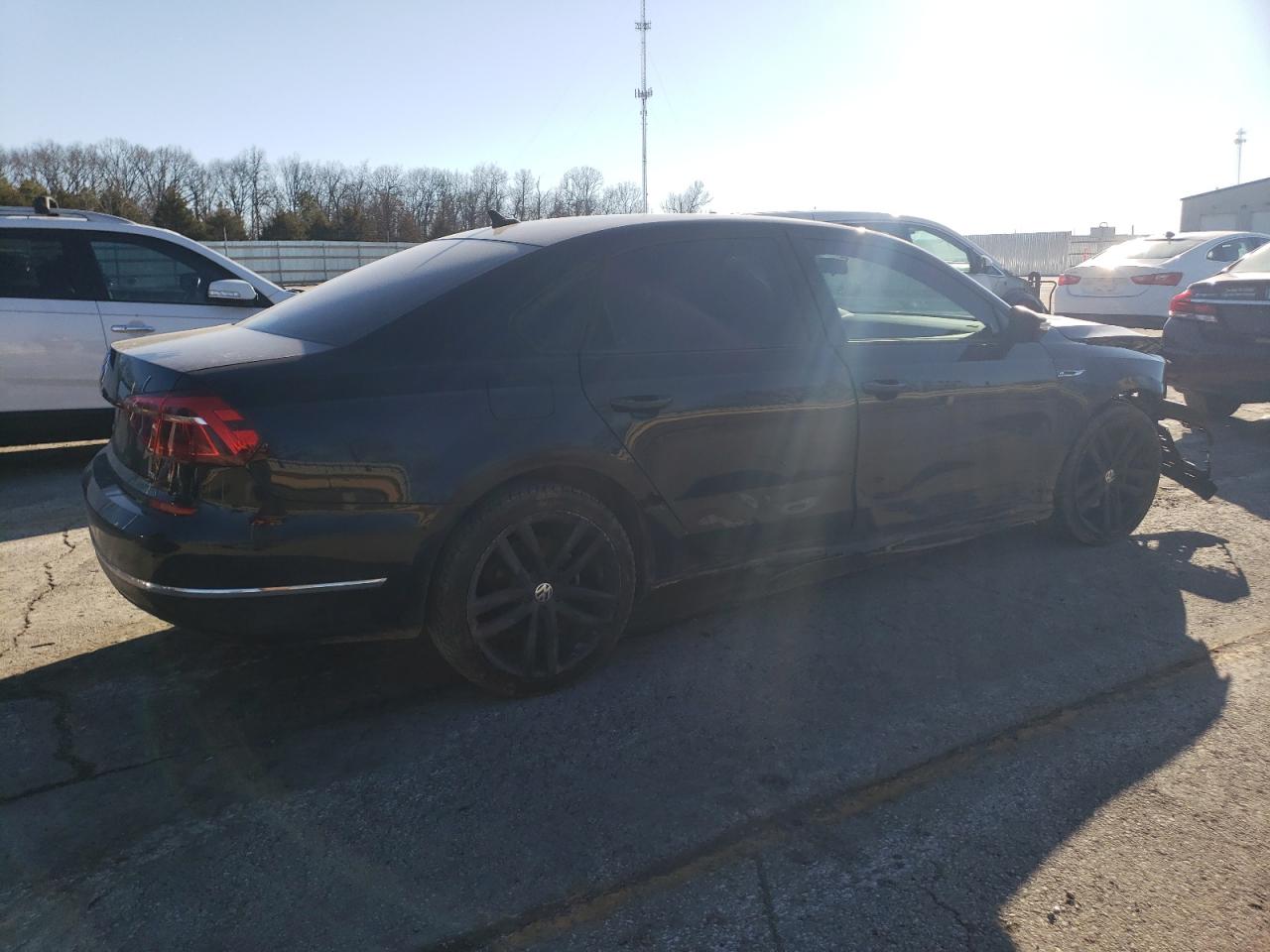2018 Volkswagen Passat VIN 1VWAA7A33JC026432 Copart auction photo, front end / side damage thumbnail 3