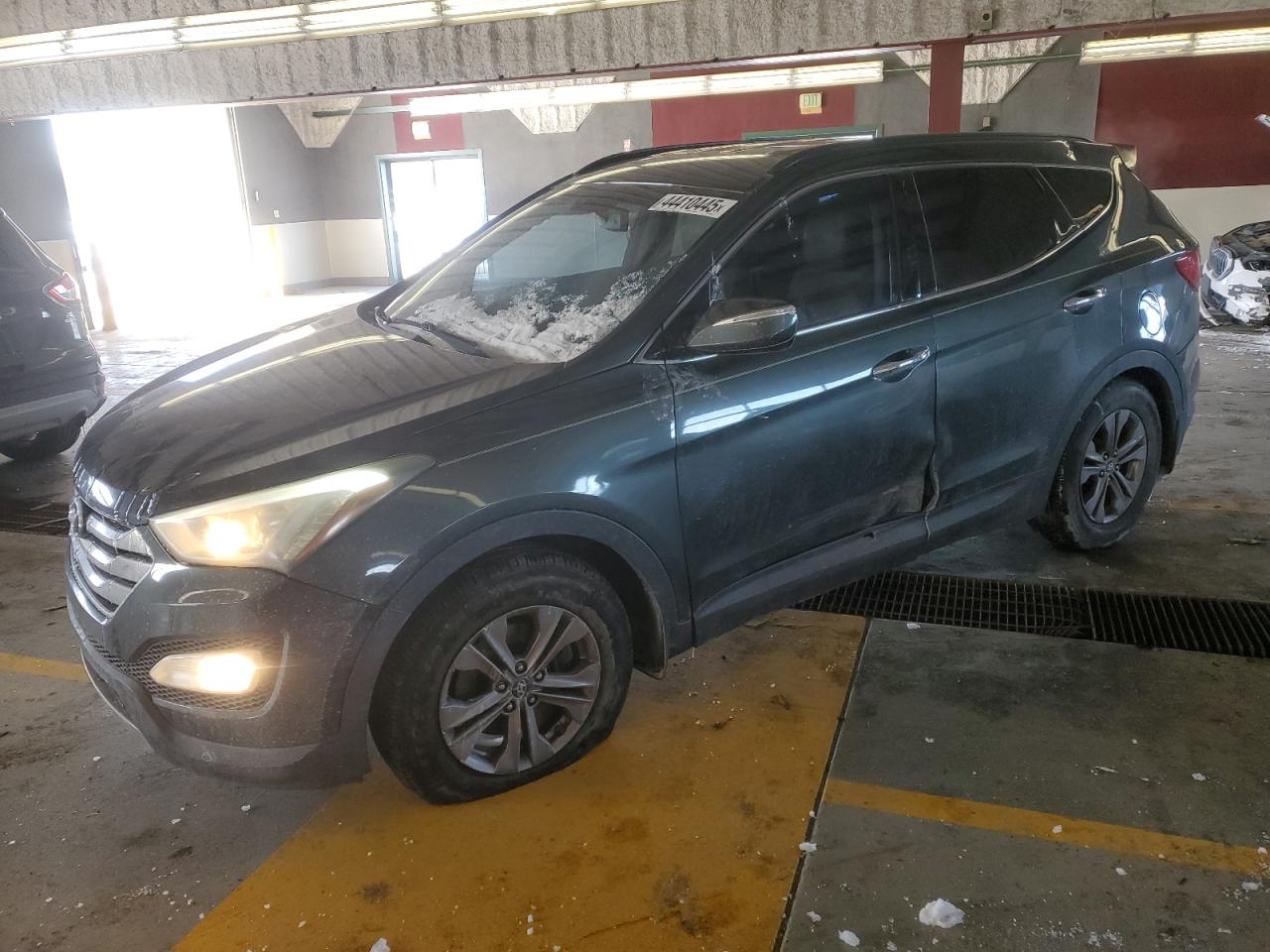 2013 Hyundai Santa Fe VIN 5XYZU3LB4DG096788