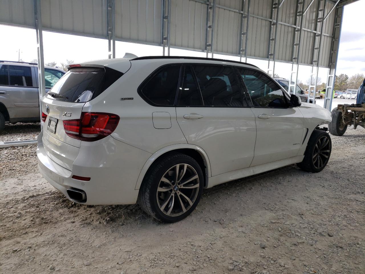 2018 BMW X5 VIN 5UXKT0C5XJ0V99867 Copart auction photo, front end / minor dent/scratches damage thumbnail 3
