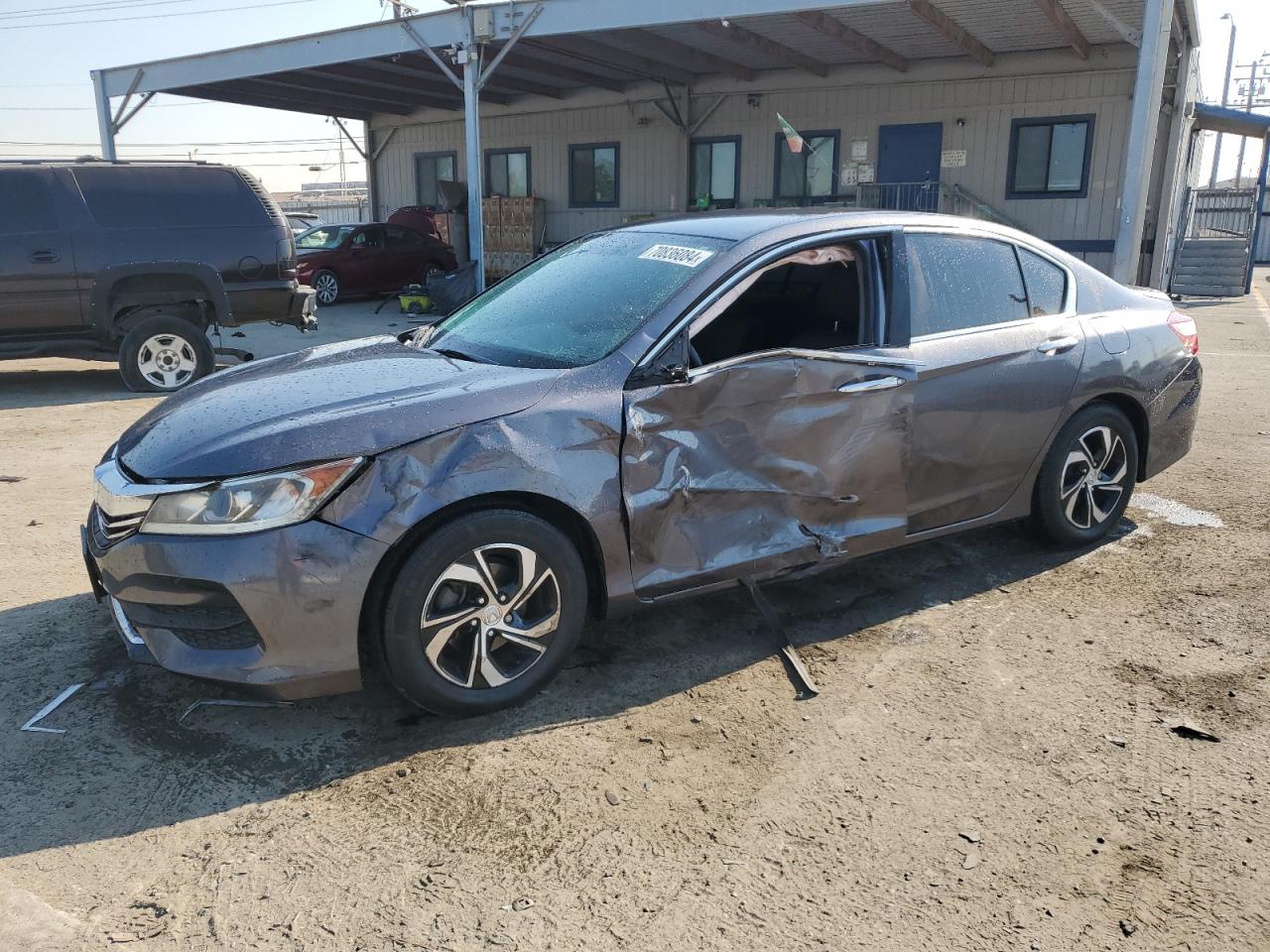 2017 Honda Accord VIN 1HGCR2F37HA218802