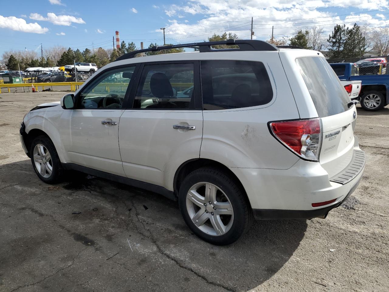 2009 Subaru Forester VIN JF2SH64649H746079 Copart auction photo, front end damage thumbnail 2