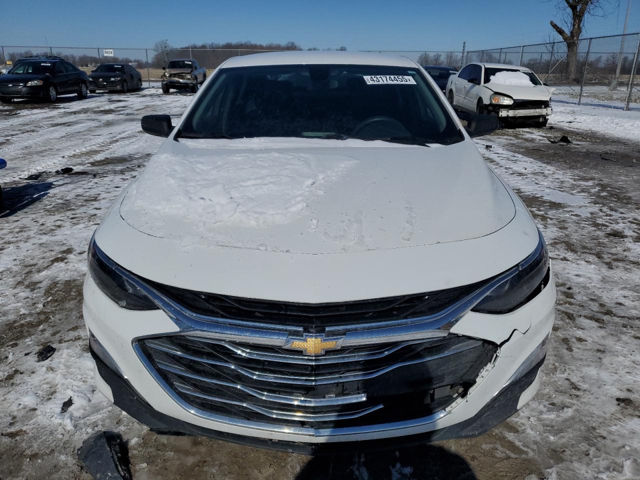 2019 Chevrolet Malibu VIN 1G1ZB5ST1KF127757 Copart auction photo, side / rear end damage thumbnail 5