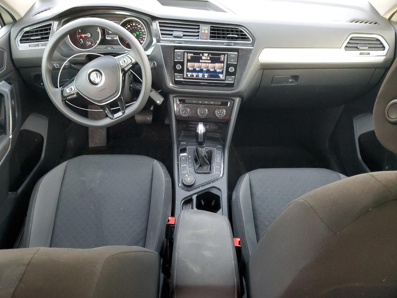 2020 Volkswagen Tiguan VIN 3VV0B7AXXLM087794 Copart auction photo, rear end damage thumbnail 8