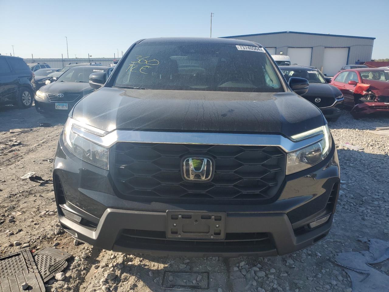 2022 Honda Passport VIN 5FNYF8H53NB002771 Copart auction photo, hail damage thumbnail 5