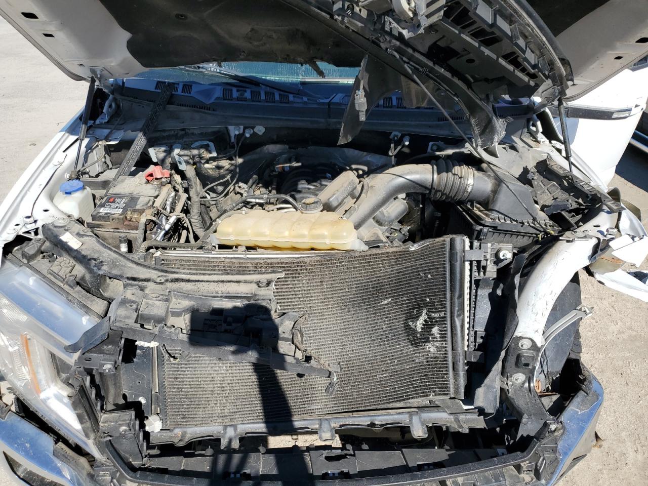 2019 Ford F-150 VIN 1FTEW1E55KFB11741 Copart auction photo, front end / side damage thumbnail 11