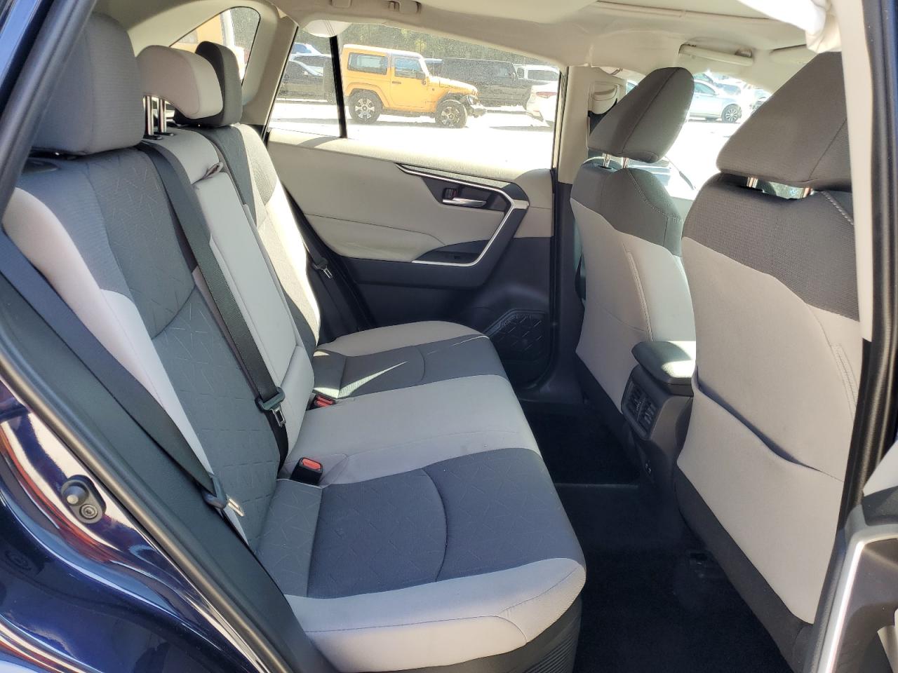 2019 Toyota RAV 4 VIN 2T3RWRFVXKW017934 Copart auction photo, all over damage thumbnail 11