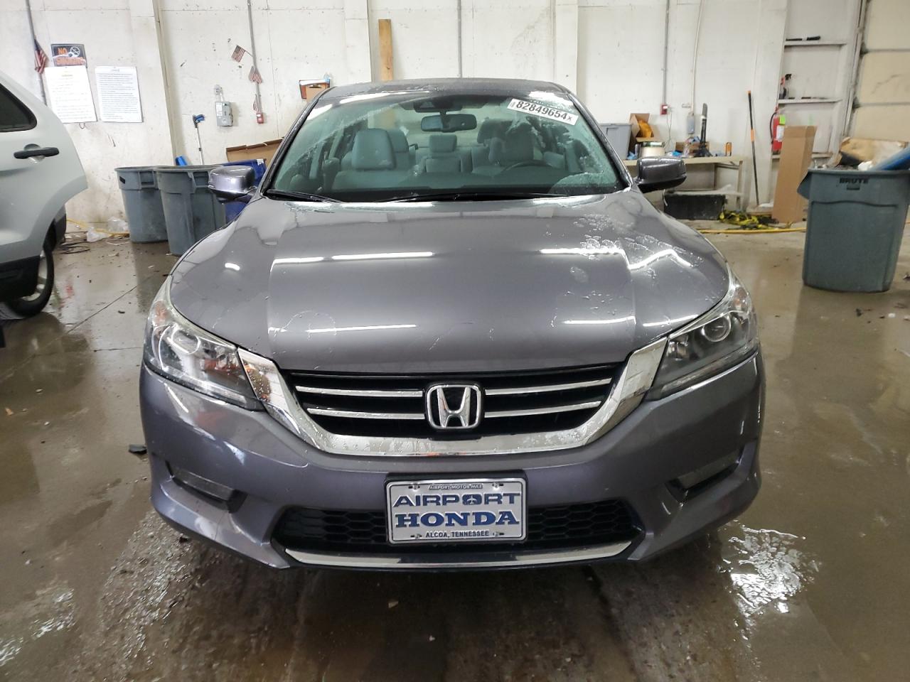 2015 Honda Accord VIN 1HGCR2F83FA272834 Copart auction photo, side / rear end damage thumbnail 5