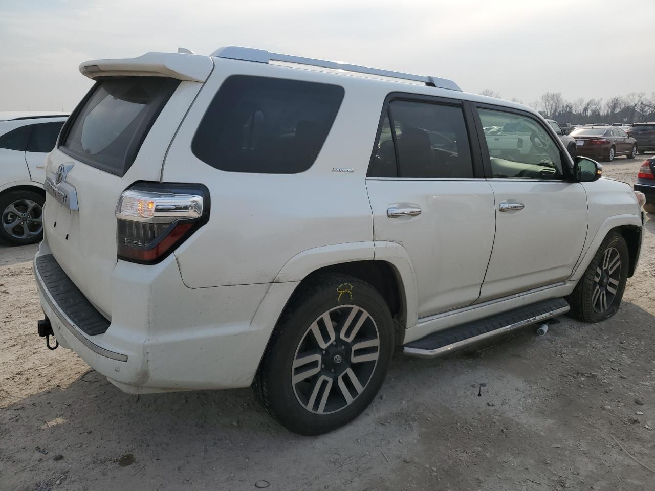 2019 Toyota 4Runner VIN JTEBU5JR1K5633910 Copart auction photo, undercarriage / front end damage thumbnail 3