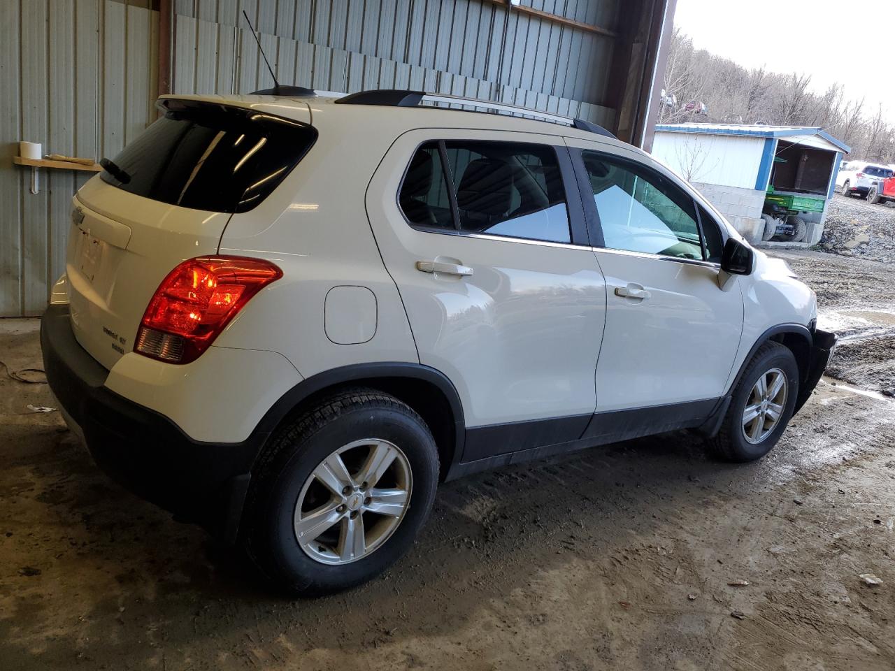 2016 Chevrolet Trax VIN KL7CJPSB8GB761338 Copart auction photo, front end damage thumbnail 3