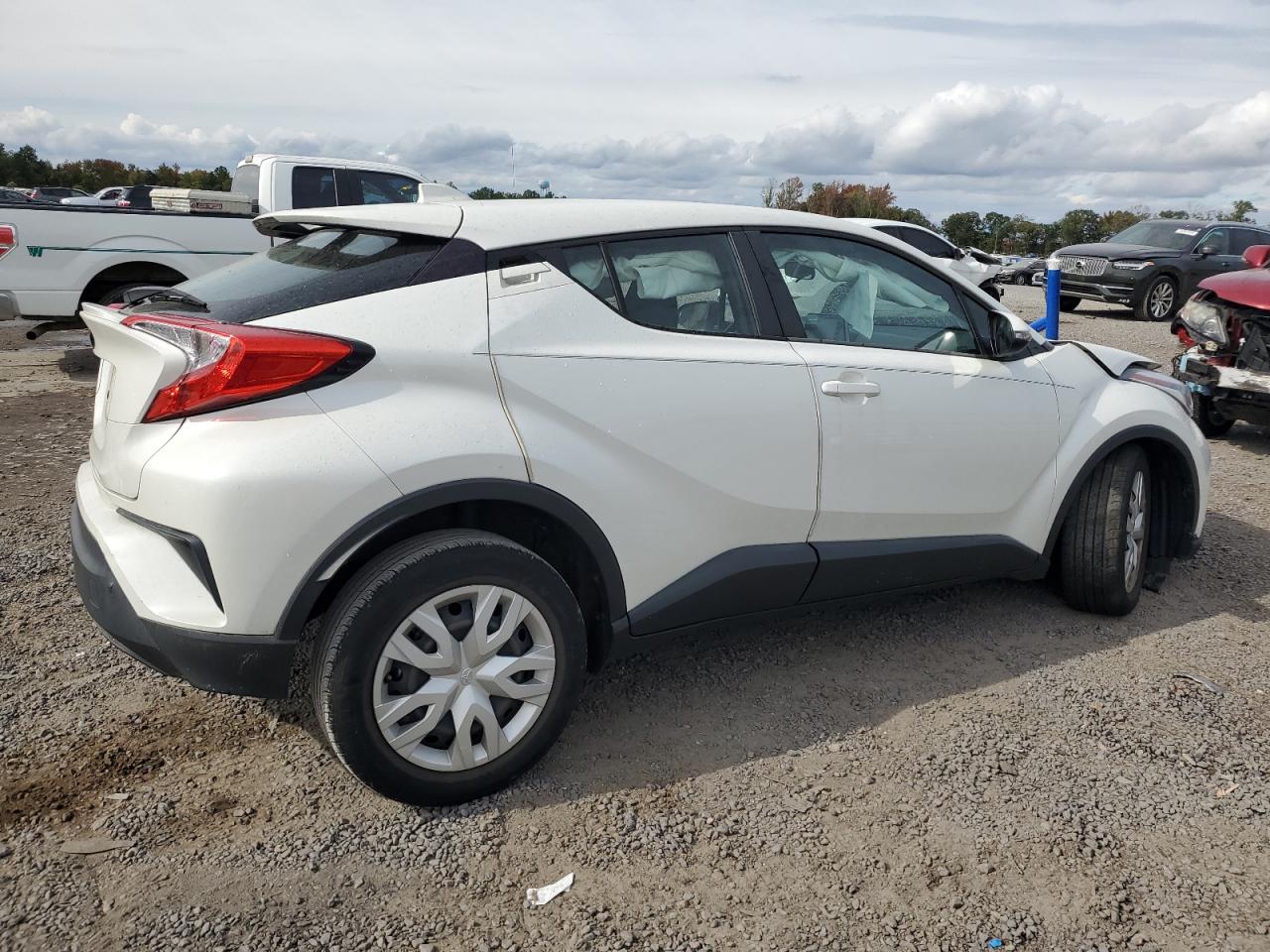 2021 Toyota C-HR VIN NMTKHMBX7MR124903 Copart auction photo, front end / side damage thumbnail 3