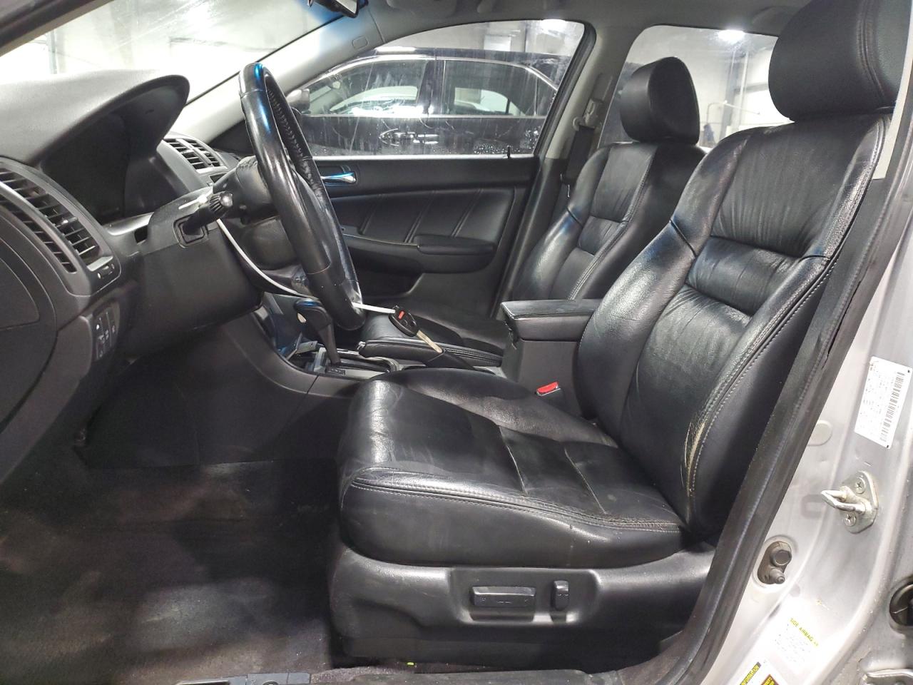2007 Honda Accord VIN 1HGCM66817A011693 Copart auction photo, front end damage thumbnail 7