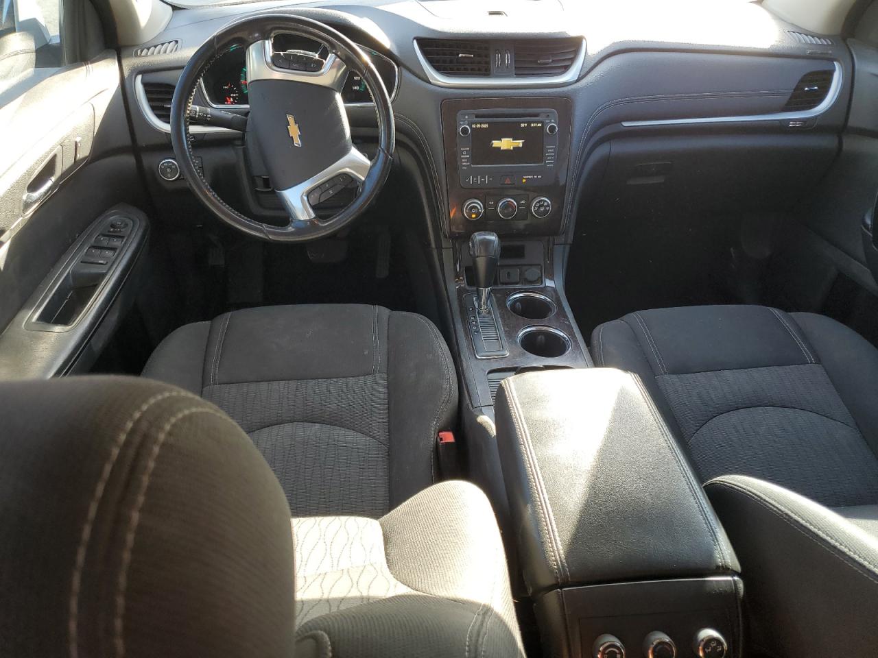 2017 Chevrolet Traverse VIN 1GNKRGKD8HJ218241 Copart auction photo, front end damage thumbnail 8