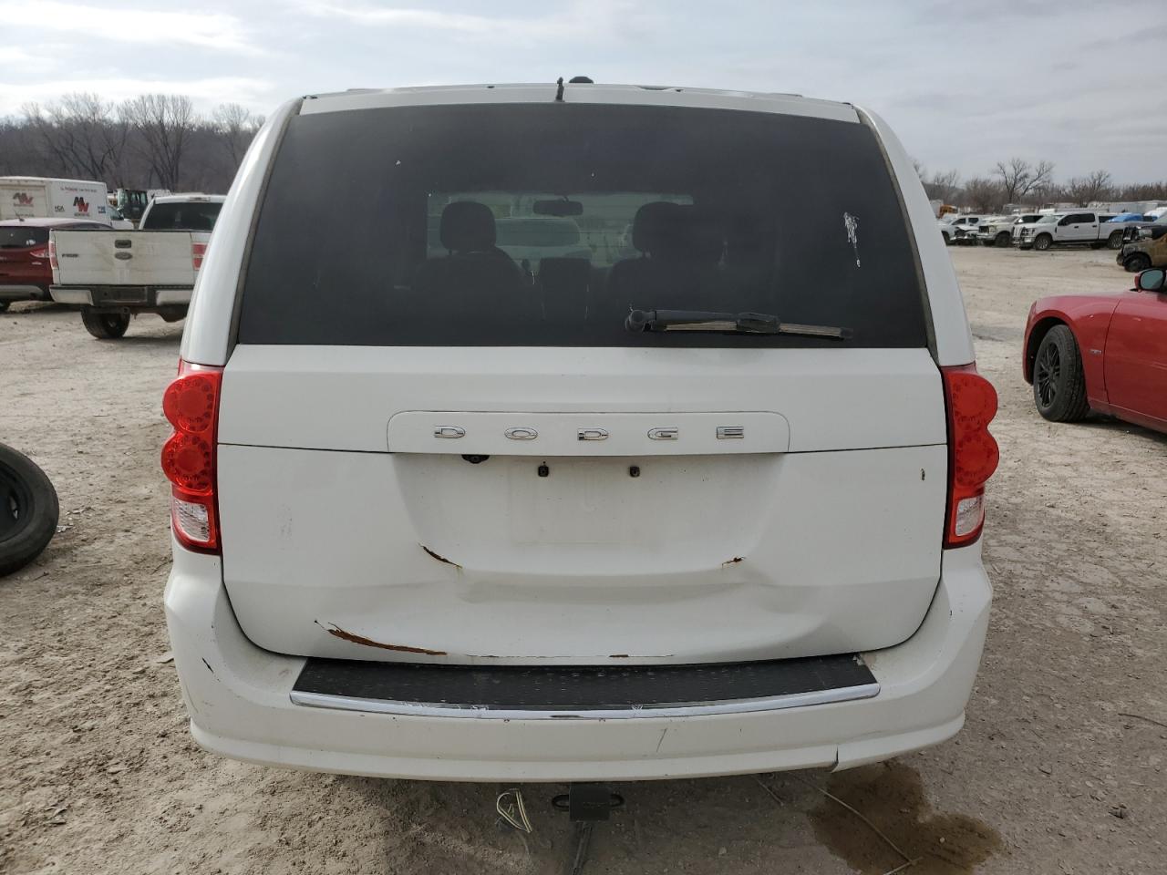 2017 Dodge Caravan VIN 2C4RDGCG7HR673298 Copart auction photo, rear end damage thumbnail 6