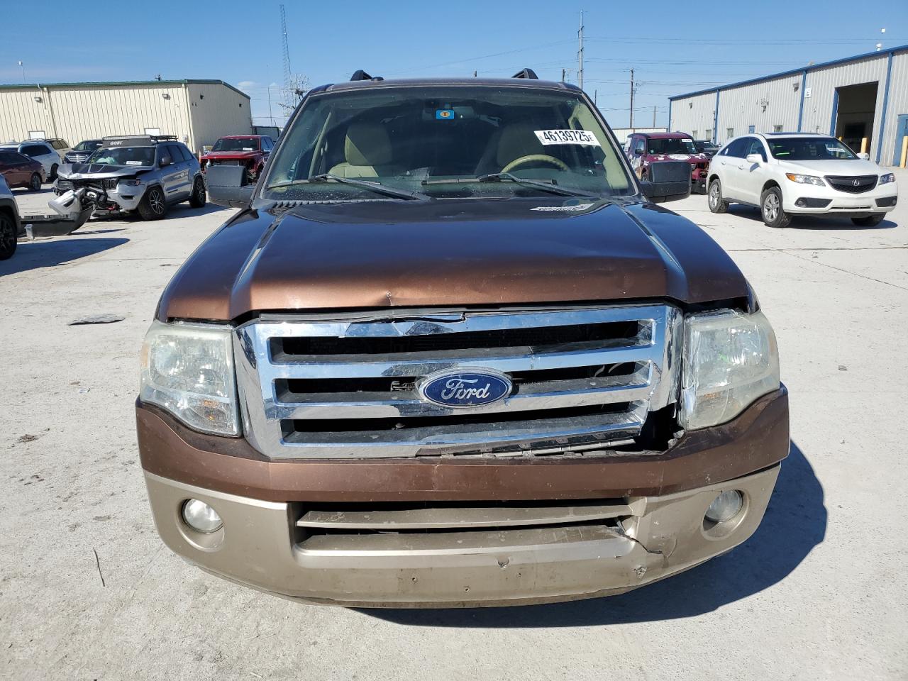 2011 Ford Expedition VIN 1FMJU1H57BEF57309 Copart auction photo, front end / minor dent/scratches damage thumbnail 5
