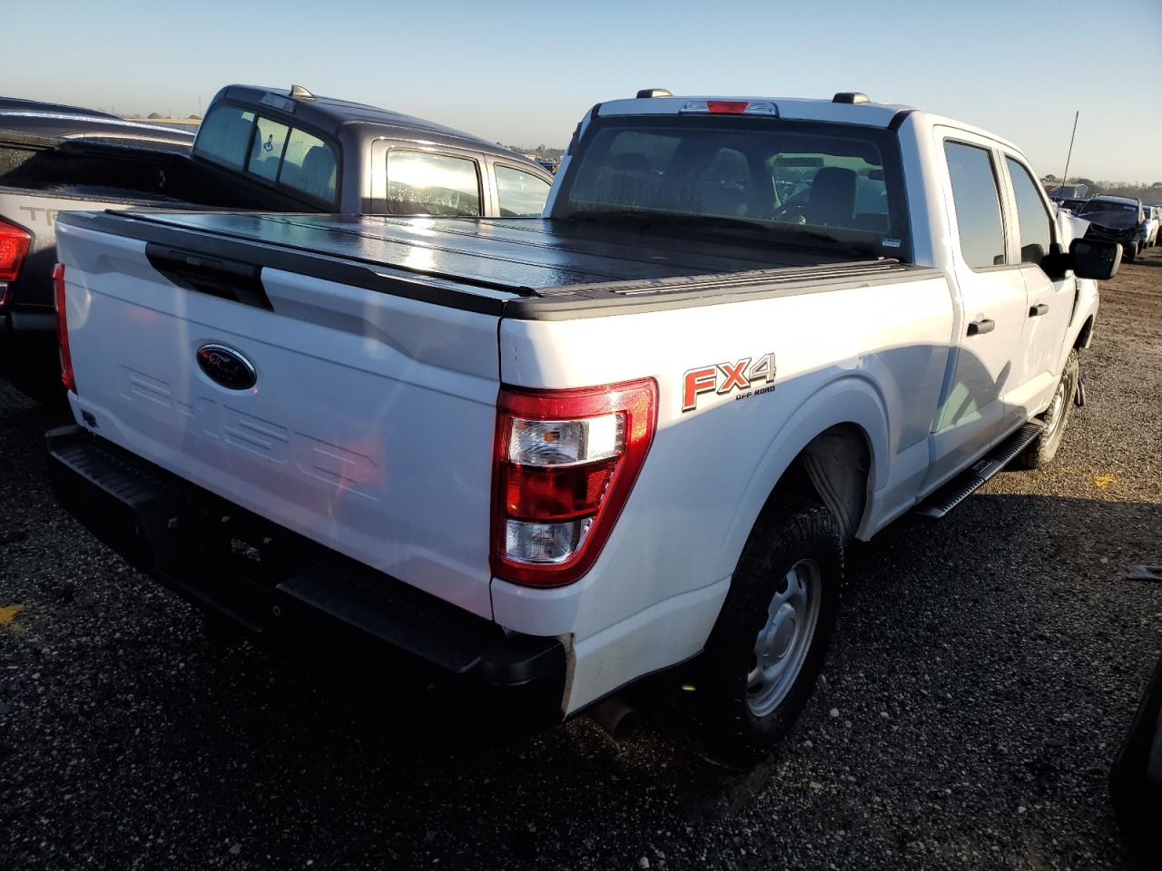 2021 Ford F-150 VIN 1FTFW1E57MKE44375 Copart auction photo, front end / mechanical damage thumbnail 3