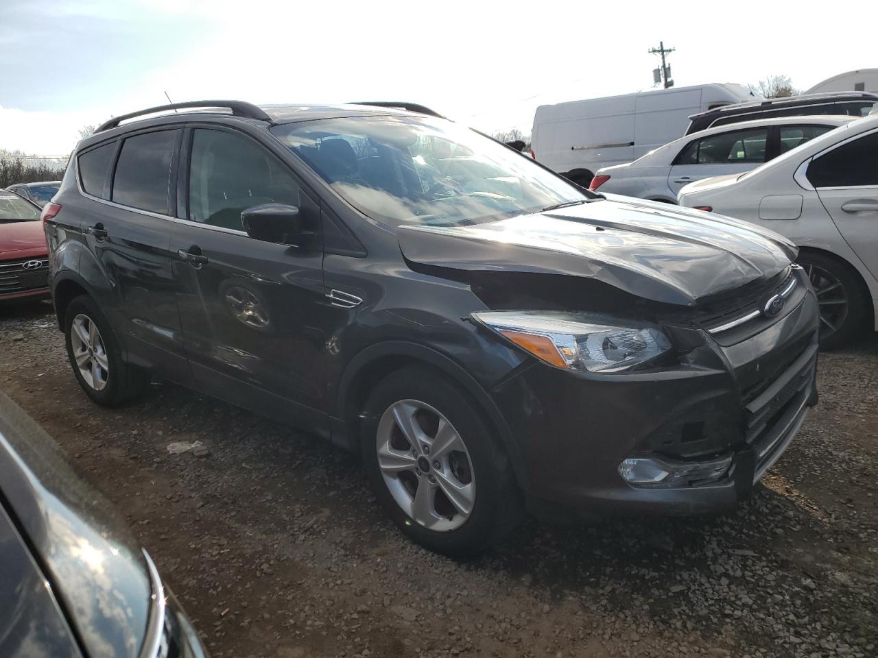 2015 Ford Escape VIN 1FMCU9G98FUB67939 Copart auction photo, front end / side damage thumbnail 4