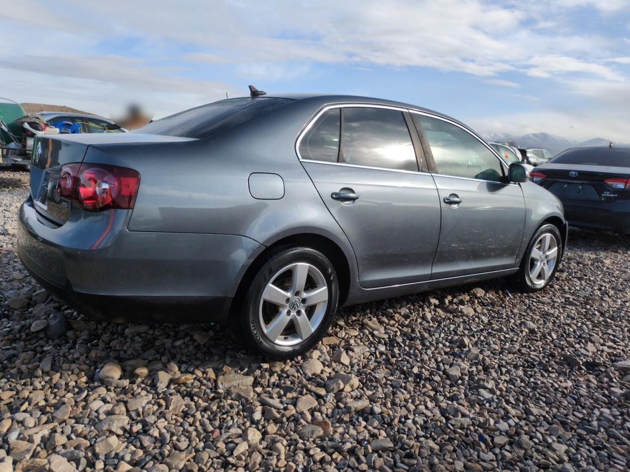 2008 Volkswagen Jetta VIN 3VWRM71KX8M159134 Copart auction photo, front end damage thumbnail 3