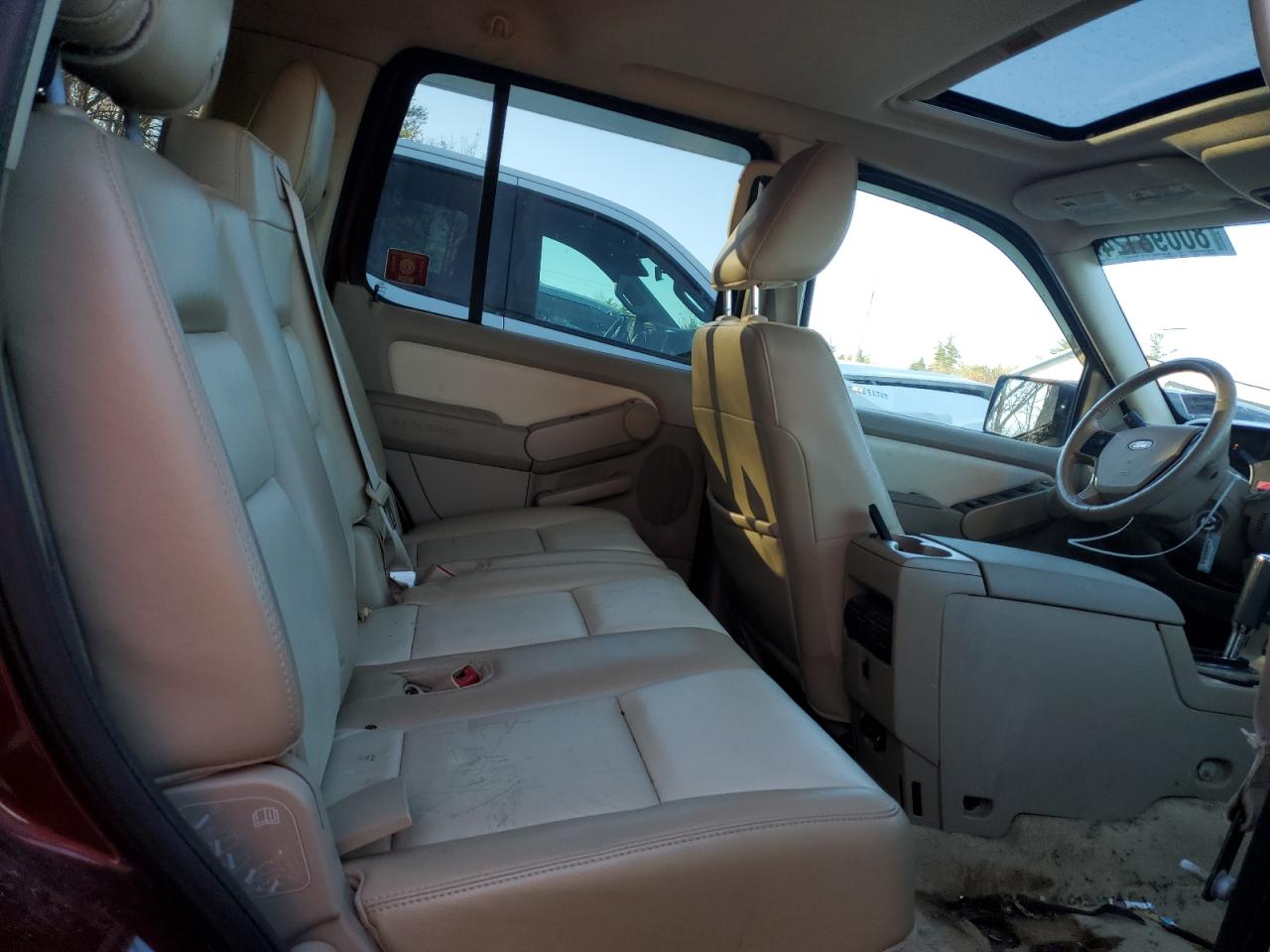 2010 Ford Explorer VIN 1FMEU7DE9AUA26272 Copart auction photo, water/flood / minor dent/scratches damage thumbnail 11