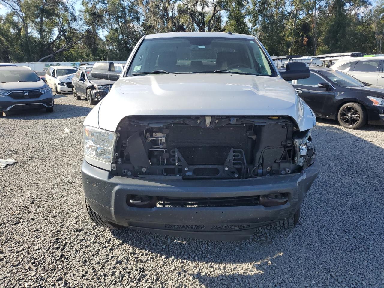 2016 RAM 2500 VIN 3C6UR5HJ5GG369659 Copart auction photo, front end damage thumbnail 5