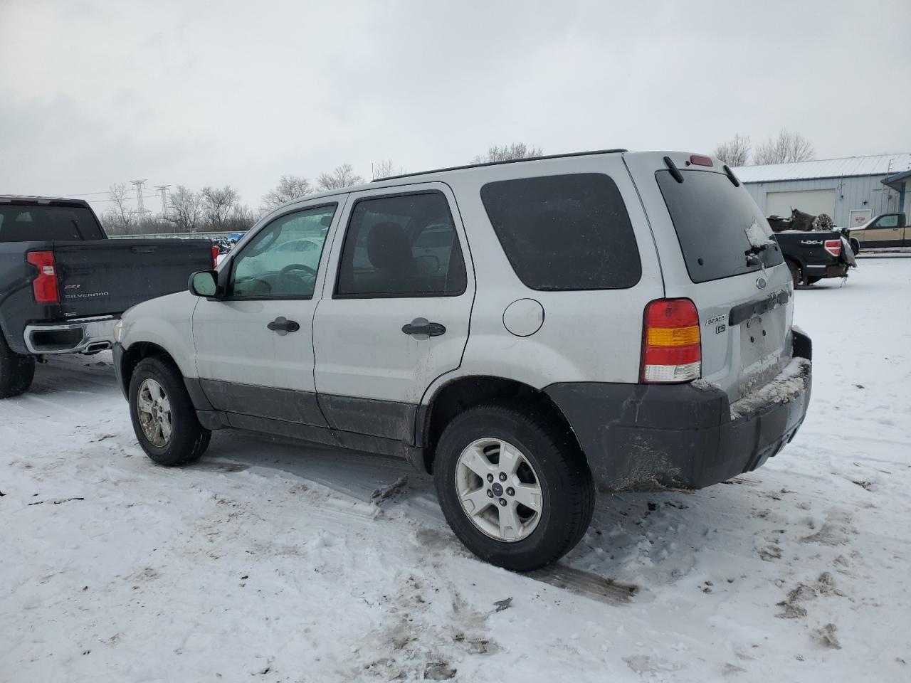 2007 Ford Escape VIN 1FMYU03107KB33508 Copart auction photo, front end damage thumbnail 2