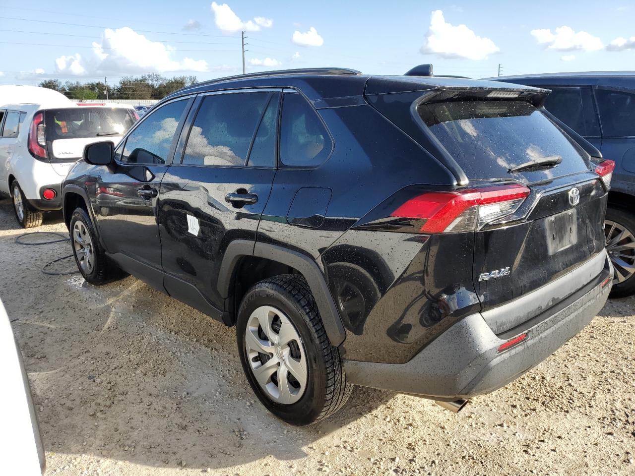 2019 Toyota RAV 4 VIN 2T3H1RFV8KW022611 Copart auction photo, water/flood damage thumbnail 2