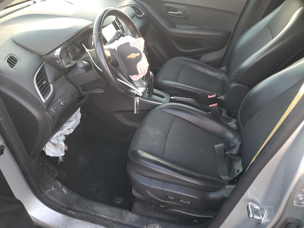 2019 Chevrolet Trax VIN KL7CJPSB4KB754749 Copart auction photo, front end / minor dent/scratches damage thumbnail 7