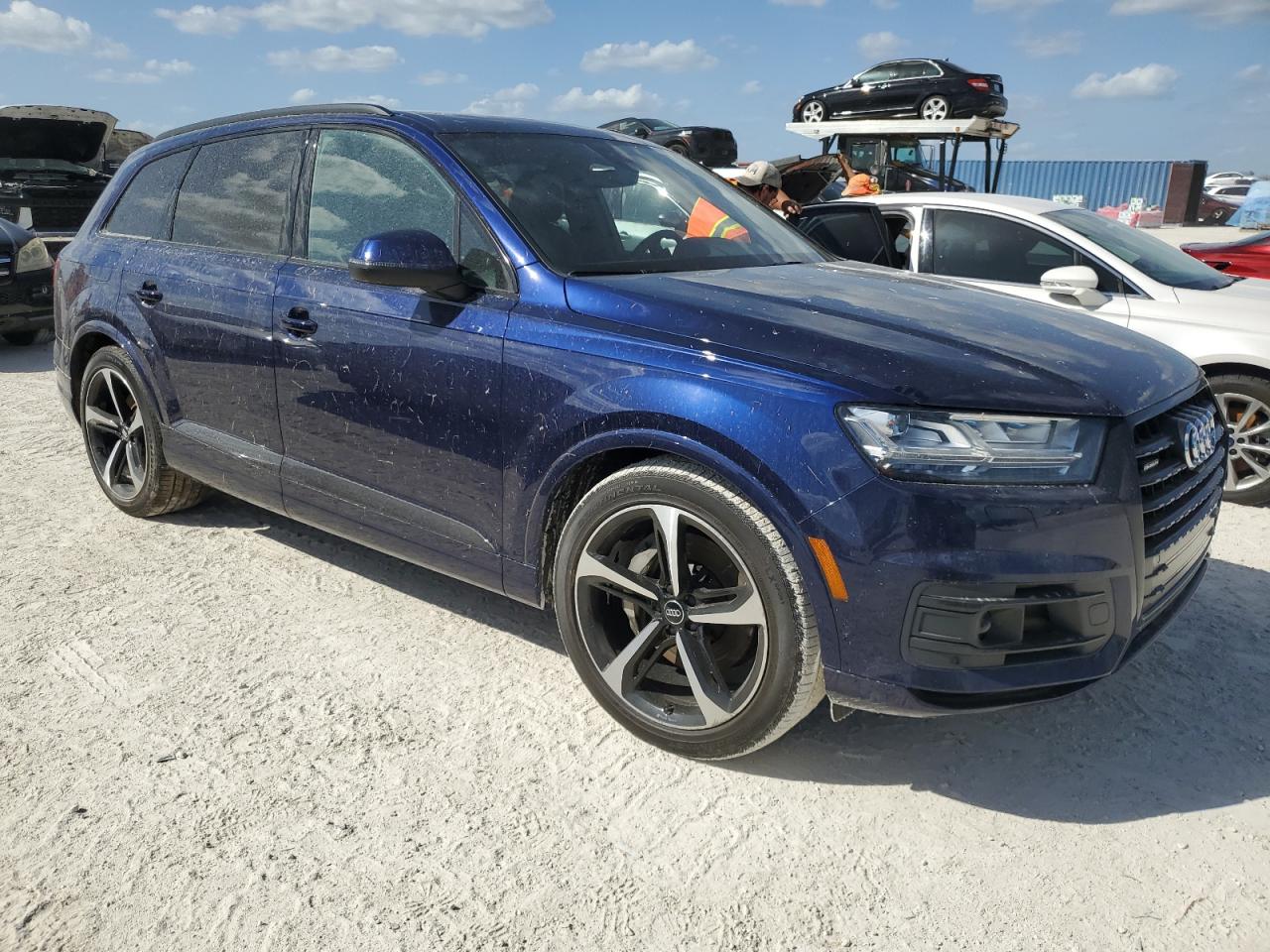 2019 Audi Q7 VIN WA1LAAF79KD048610 Copart auction photo, water/flood damage thumbnail 4