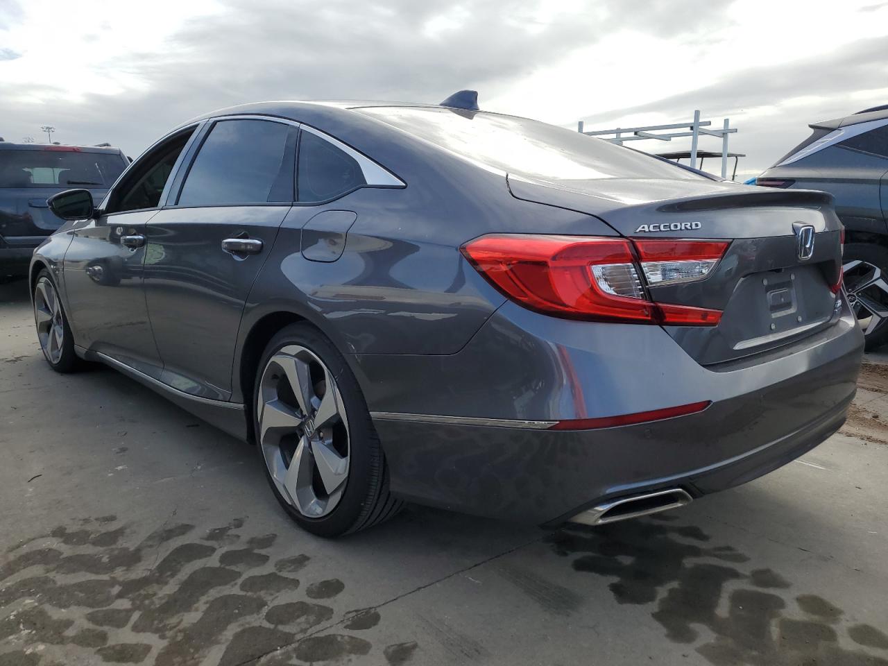 2020 Honda Accord VIN 1HGCV2F96LA007566 Copart auction photo, water/flood damage thumbnail 2