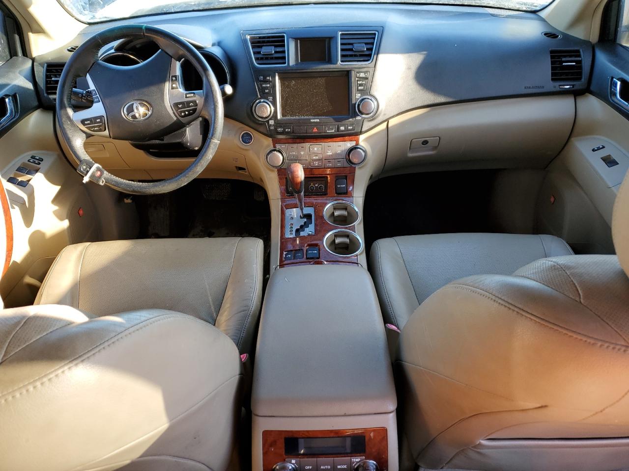 2011 Toyota Highlander VIN JTEDC3EH6B2002301 Copart auction photo, front end damage thumbnail 8