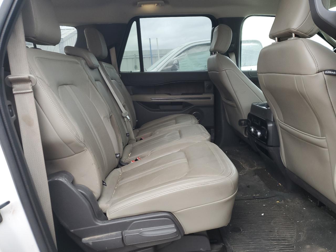 2019 Ford Expedition VIN 1FMJK2AT4KEA12124 Copart auction photo, front end damage thumbnail 11