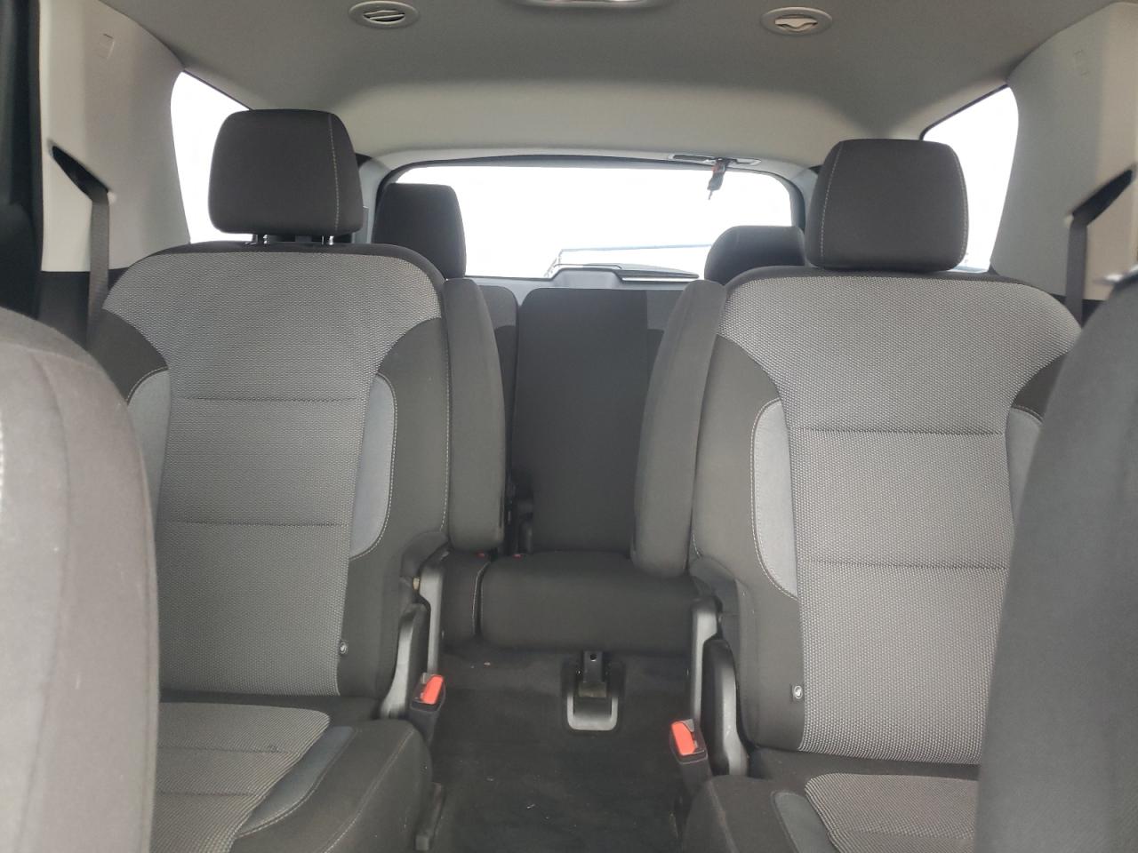 2020 Chevrolet Traverse VIN 1GNERGKW0LJ316302 Copart auction photo, front end / minor dent/scratches damage thumbnail 10