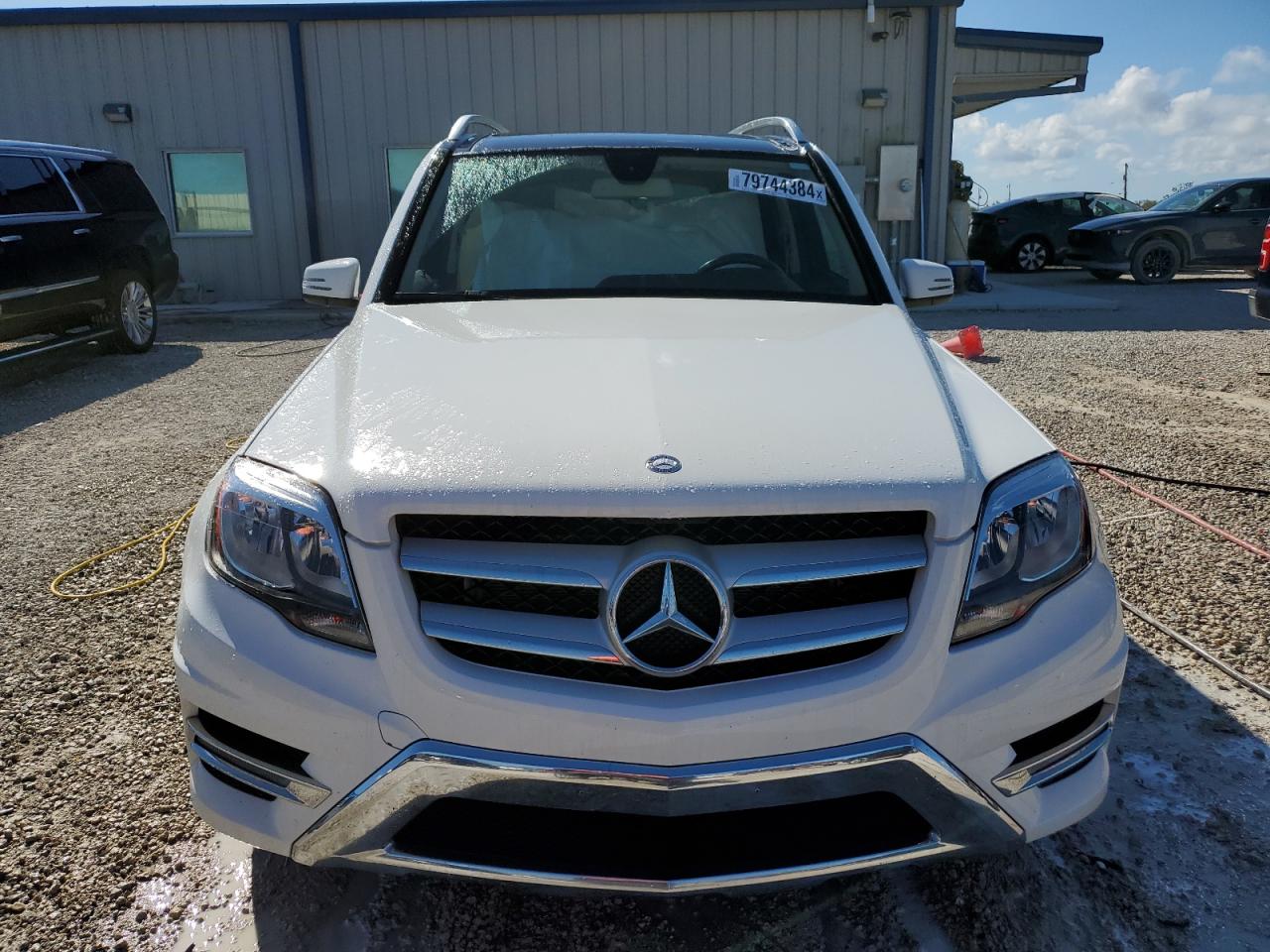 2015 Mercedes-Benz GLK-klasse VIN WDCGG8JB3FG343338 Copart auction photo, rear end damage thumbnail 5