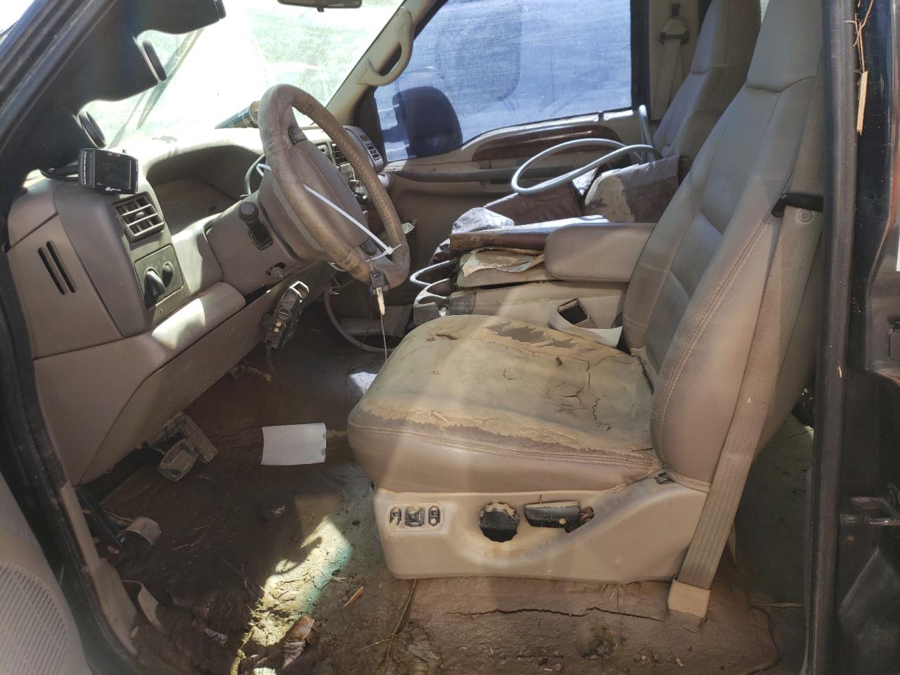 2001 Ford F250 VIN 3FTNW20F01MA75204 Copart auction photo, water/flood damage thumbnail 7