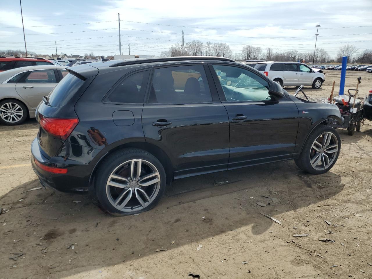 2015 Audi SQ5 VIN WA1VGAFP8FA119617 Copart auction photo, front end damage thumbnail 3