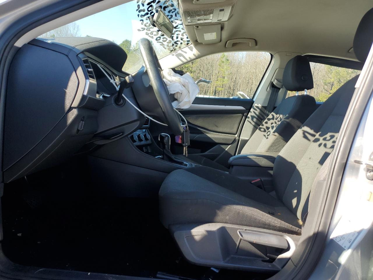 2019 Volkswagen Jetta VIN 3VWC57BU7KM215671 Copart auction photo, all over damage thumbnail 7