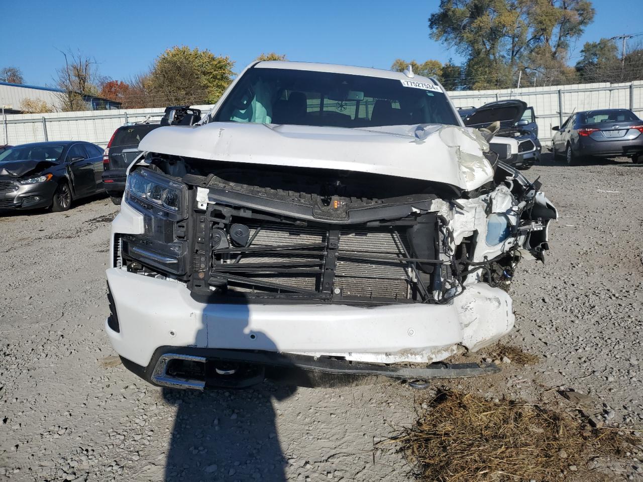 2020 Chevrolet Silverado VIN 3GCUYHED7LG377090 Copart auction photo, front end / all over damage thumbnail 5