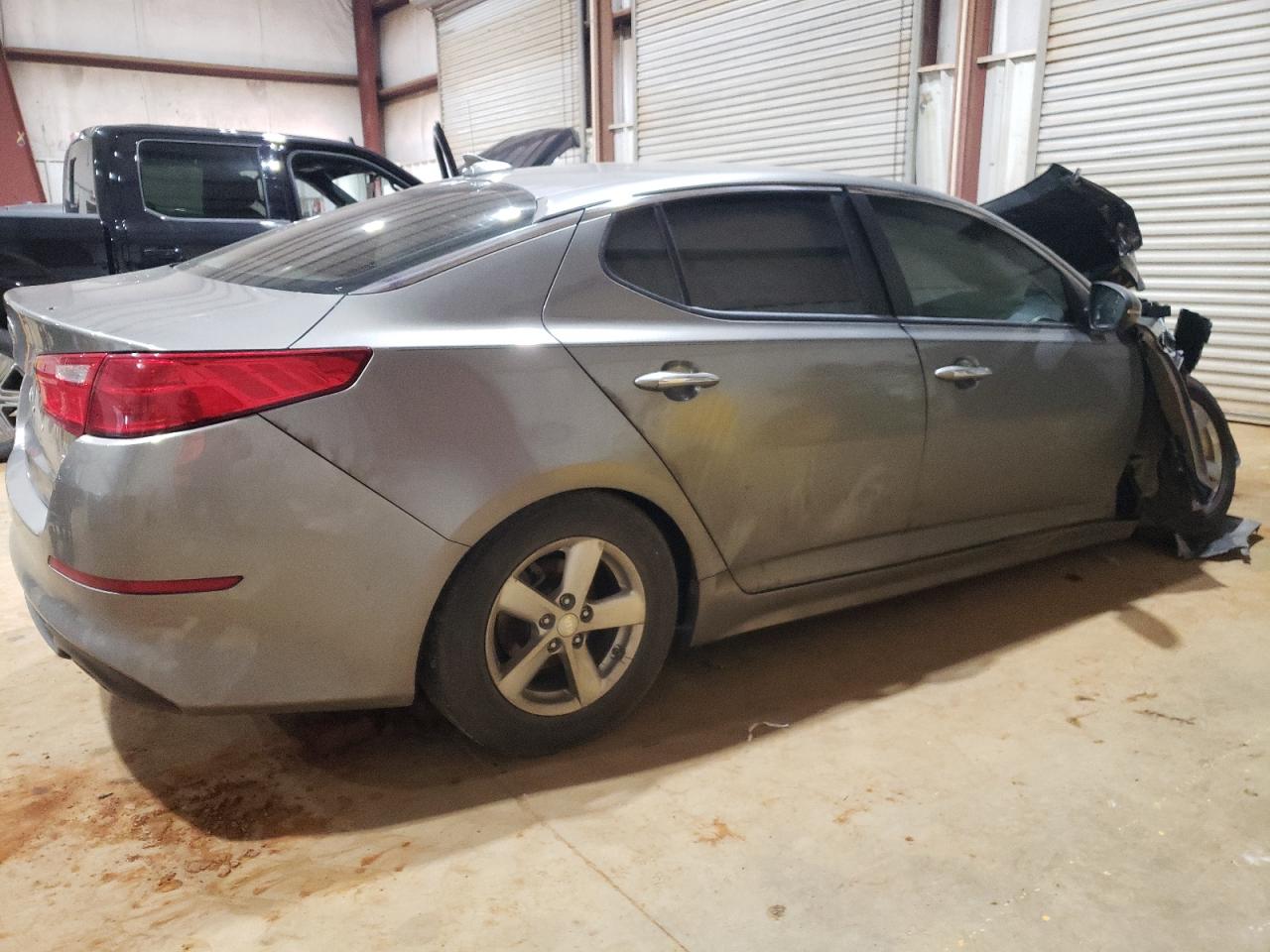 2015 KIA Optima VIN 5XXGM4A7XFG439915 Copart auction photo, front end / side damage thumbnail 3