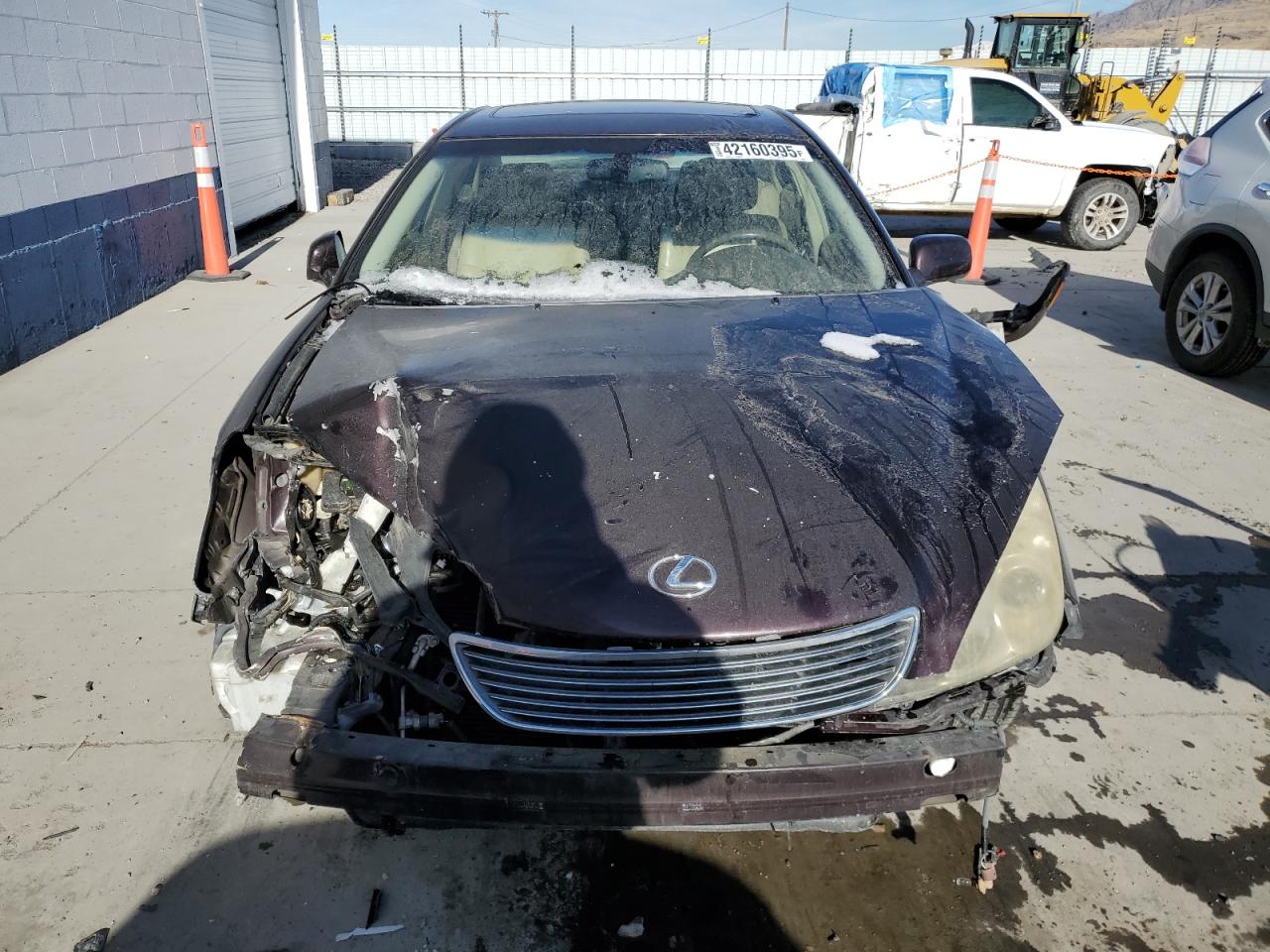 2005 Lexus ES VIN JTHBA30G055070904 Copart auction photo, front end damage thumbnail 5