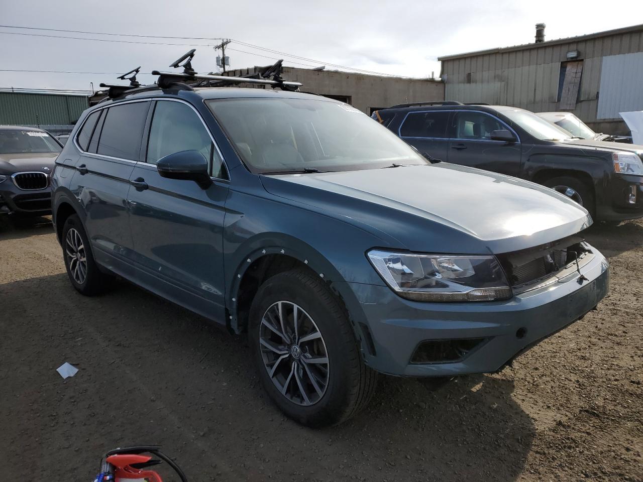 2019 Volkswagen Tiguan VIN 3VV2B7AX2KM201312 Copart auction photo, front end / undercarriage damage thumbnail 4