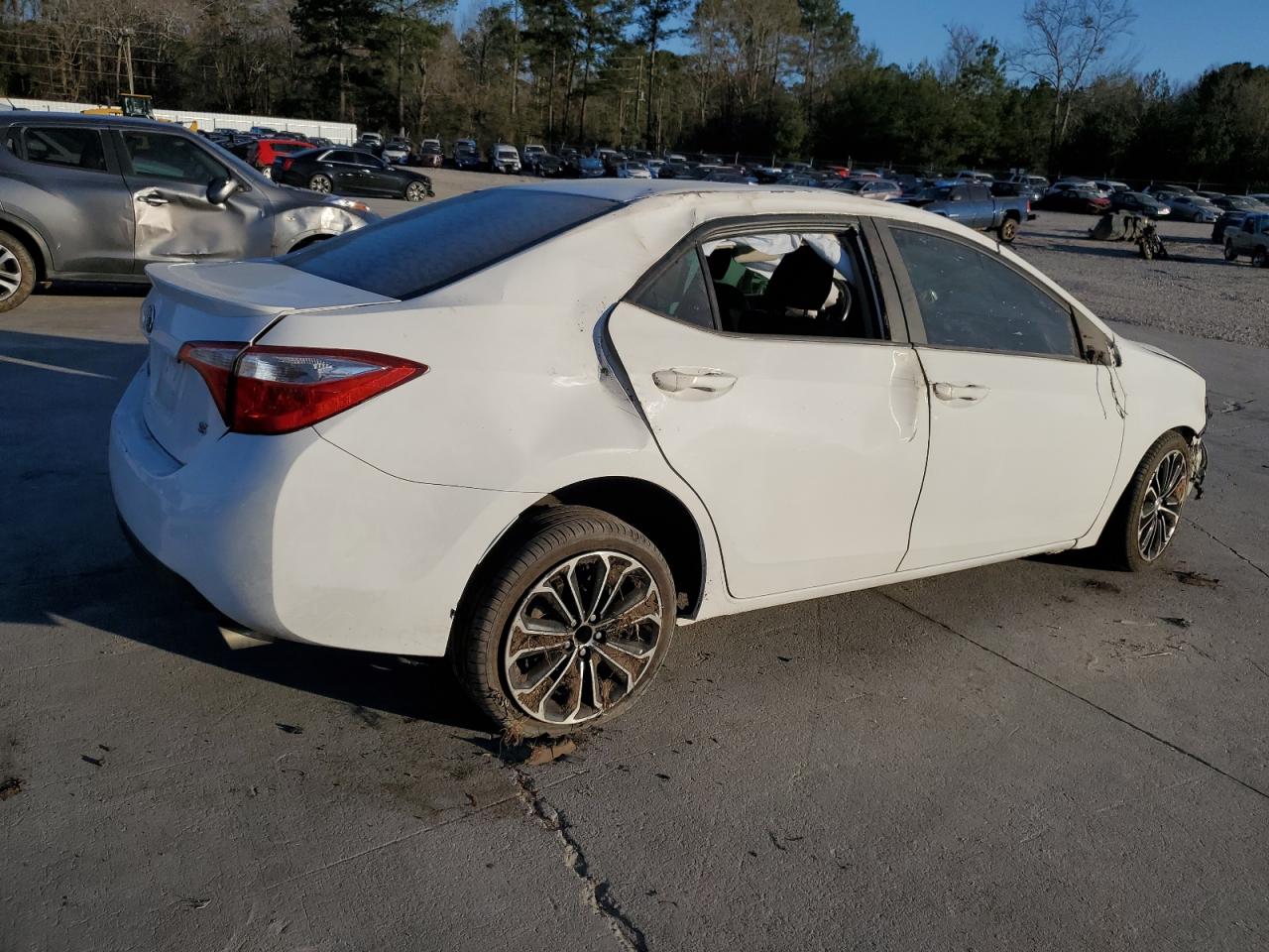2014 Toyota Corolla VIN 2T1BURHE8EC008670 Copart auction photo, all over damage thumbnail 3