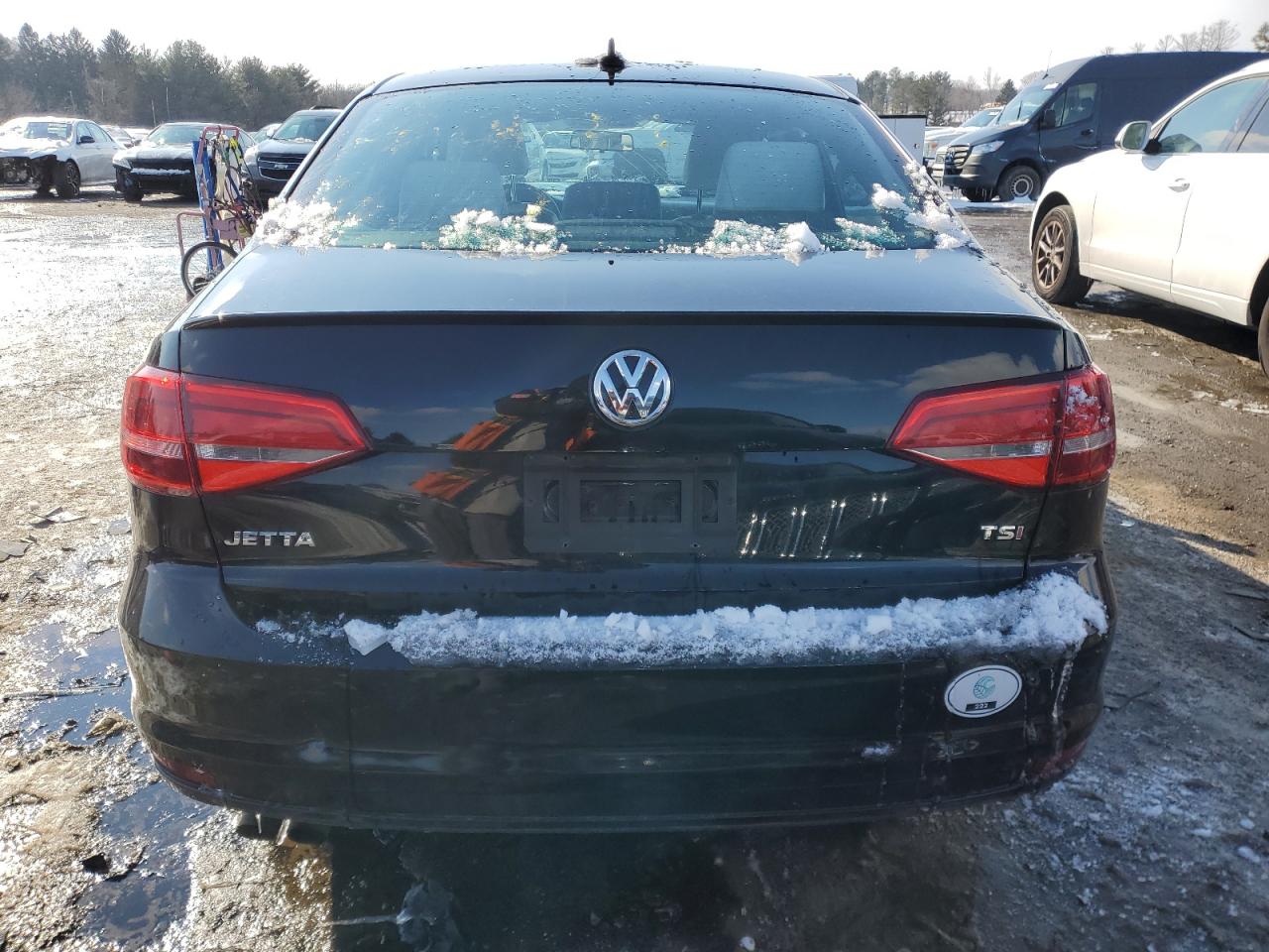 2015 Volkswagen Jetta VIN 3VWD17AJ0FM204301 Copart auction photo, front end / side damage thumbnail 6