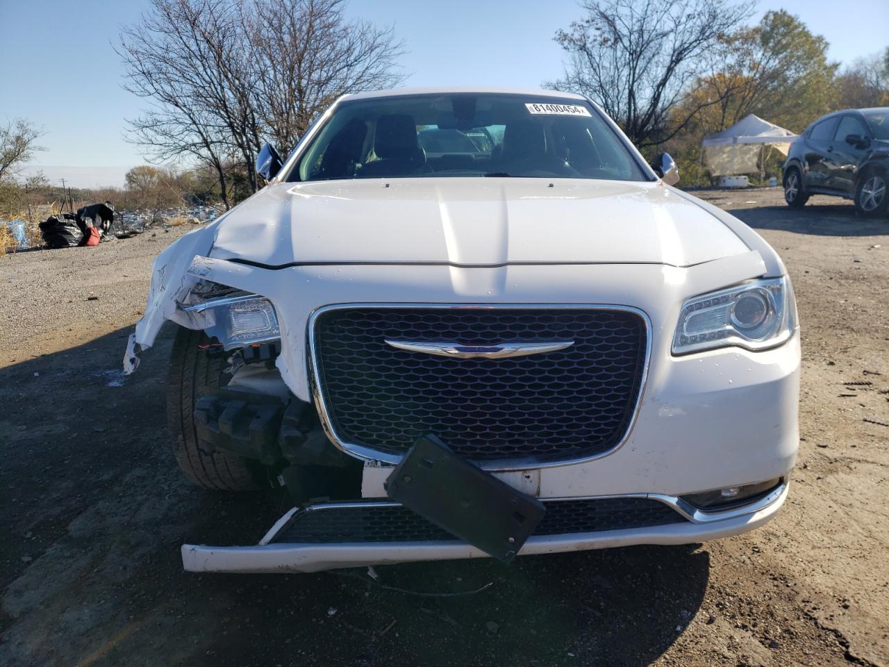 2018 Chrysler 300 VIN 2C3CCAEG1JH136784 Copart auction photo, front end / minor dent/scratches damage thumbnail 5