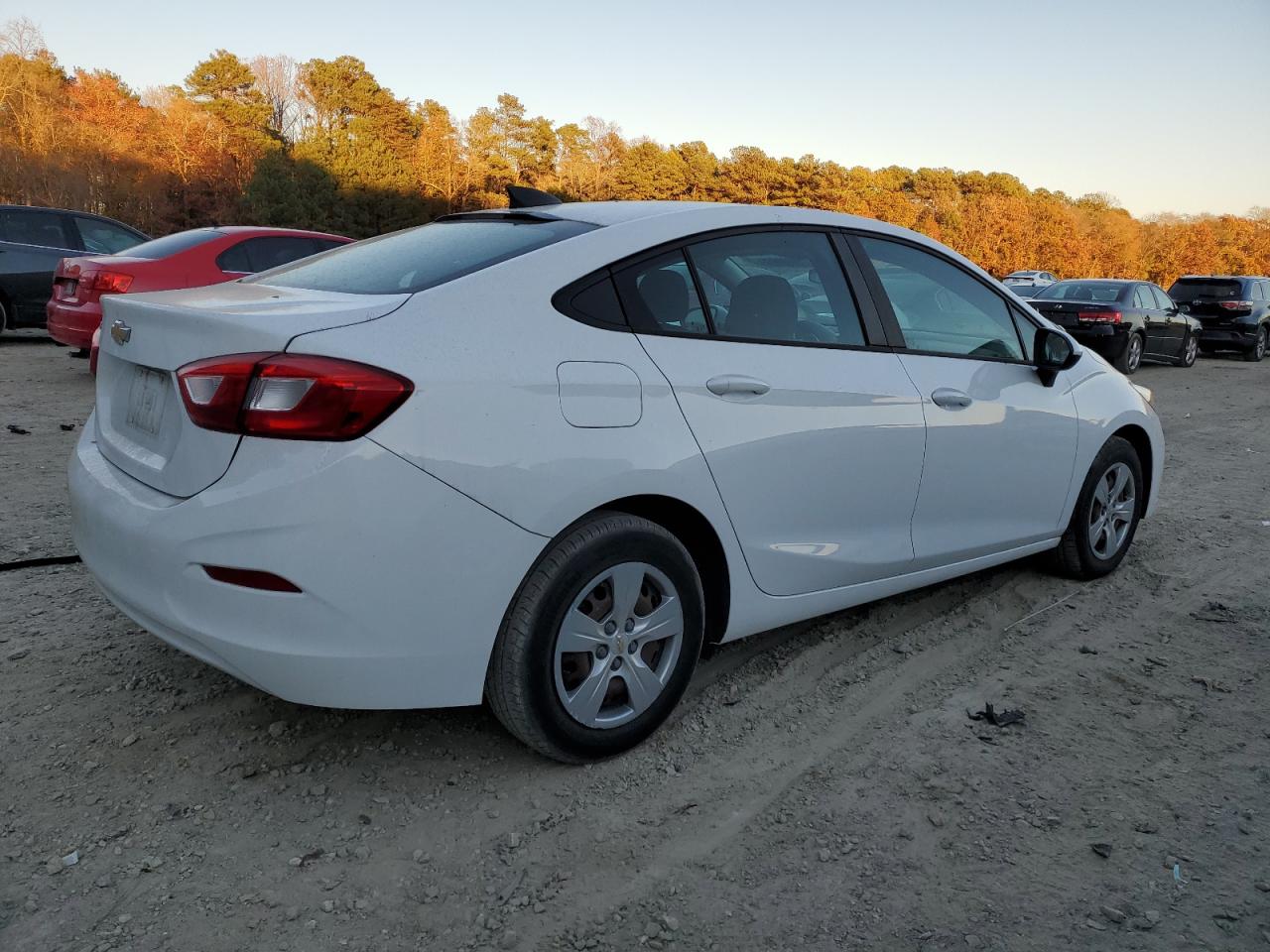 2018 Chevrolet Cruze VIN 1G1BC5SMXJ7210913 Copart auction photo, mechanical / minor dent/scratches damage thumbnail 3