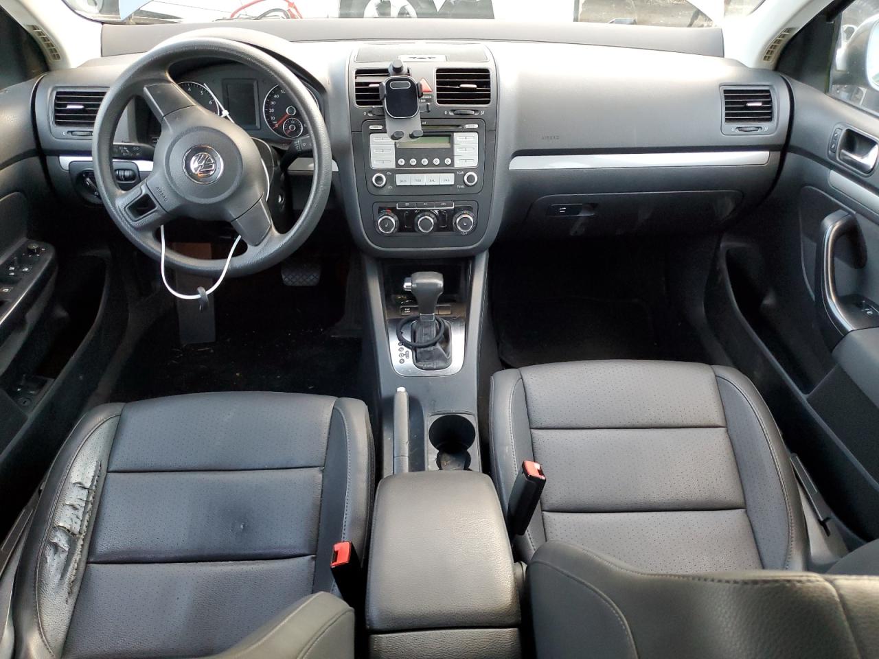 2010 Volkswagen Jetta VIN 3VWJZ7AJ9AM005901 Copart auction photo, front end damage thumbnail 8