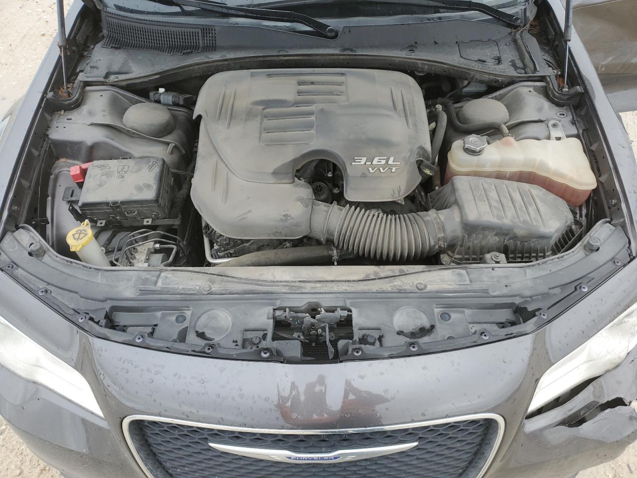 2020 Chrysler 300 VIN 2C3CCAAG9LH168634 Copart auction photo, all over damage thumbnail 12